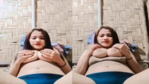 Northeast girl huge boobs show and pussy rubbing Desi Porn MMS