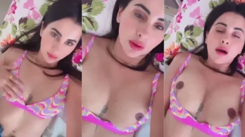 Meetii Kalher Mastrubating with Vibrator on Bed New Onlyfans Desi Porn MMS