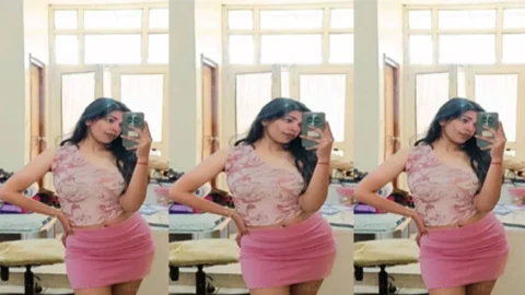 Beautiful Sexy Hot Indian Babe Showing Desi Porn MMS