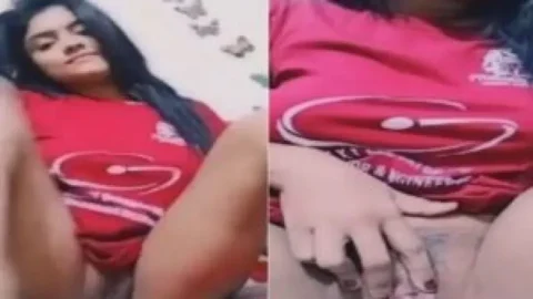 Beautiful girlfriend WhatsApp fingering viral show Desi Porn MMS