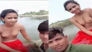 Hot Desi village girls secret outdoor bath selfie video MMS Porn