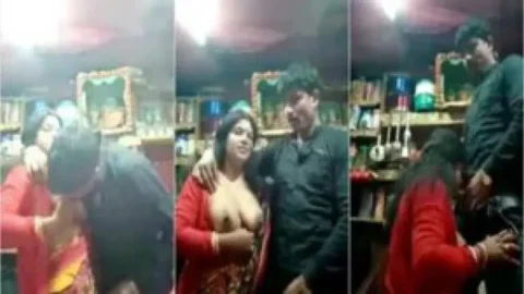 Indian MILF aunty quick sex with shop keeper Desi Porn MMS