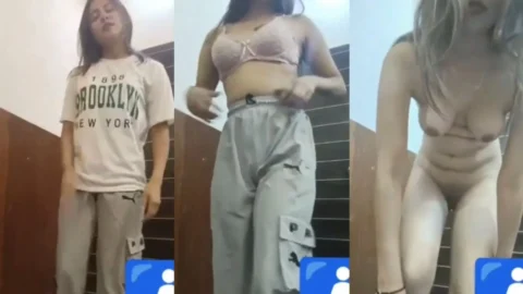 Horny Punjabi Girl Striptease Video Call Par Boyfriend Sath Desi Porn MMS