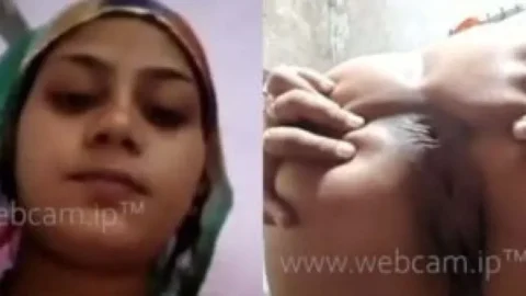 Real Dehati wife showing her asshole on live cam Desi Porn MMS