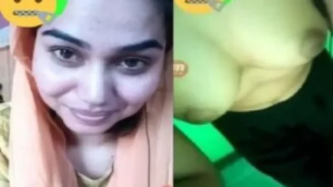 Angry girlfriend boob show viral topless call Desi Porn MMS