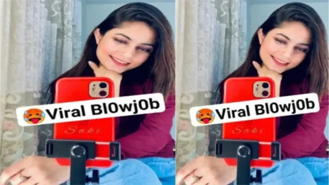 Desi bhabhi ki zabardast blowjob se chhati phad de MMS Porn